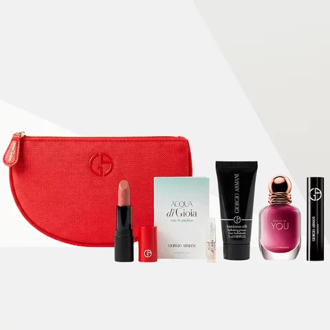GIFT WITH PURCHASE