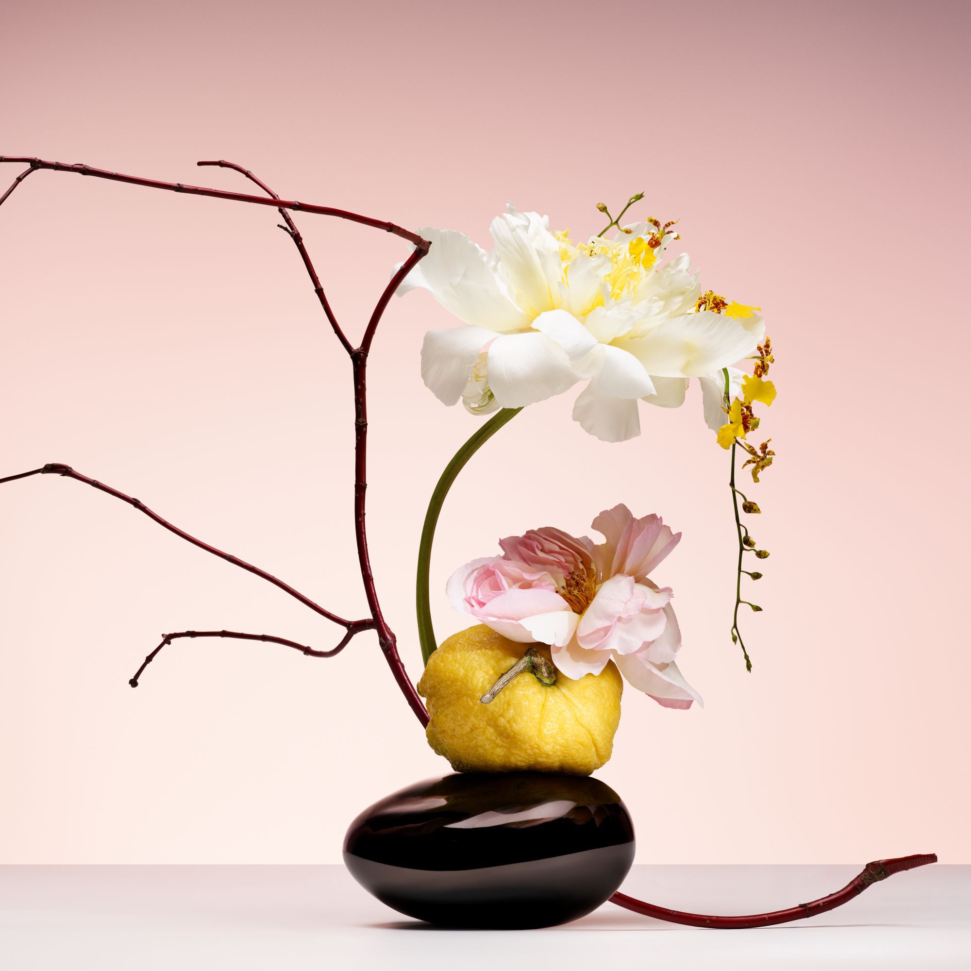 Armani Privé Pivoine Suzhou Fragrance | Giorgio Armani Beauty