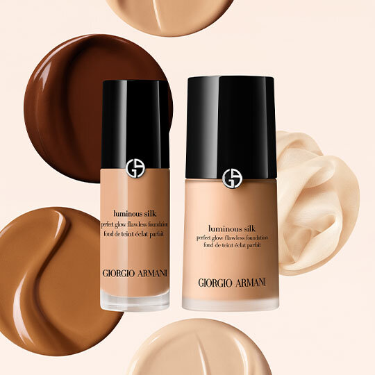 Whether in its full 30ml size or the 18ml travel bottle, creating a radiant, perfected complexion is now possible wherever the day takes you.