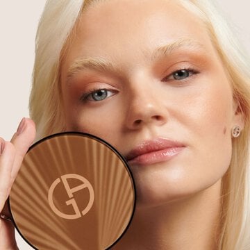 model with luminous silk tint blush