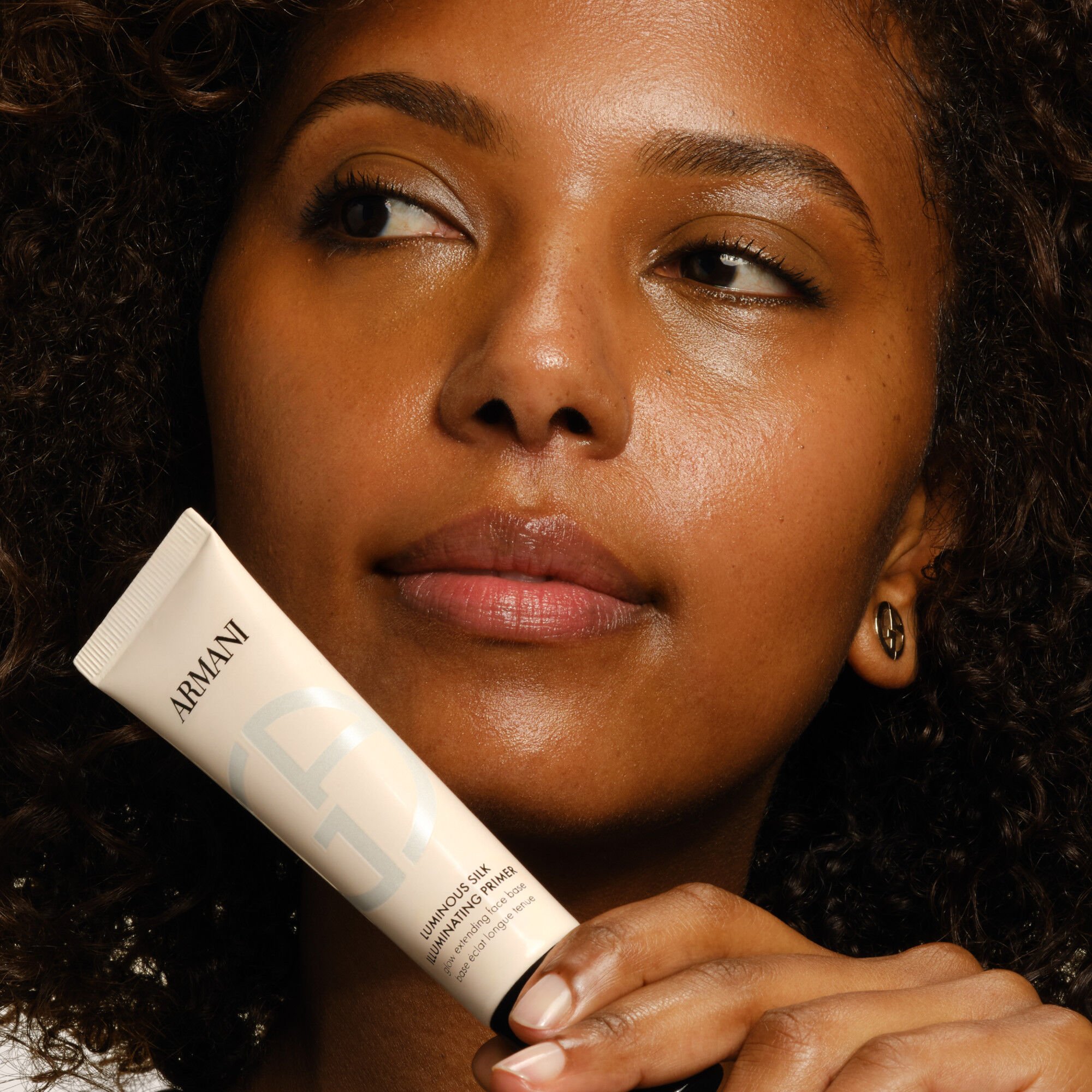 Luminous Silk Hydrating Glow Extending Primer