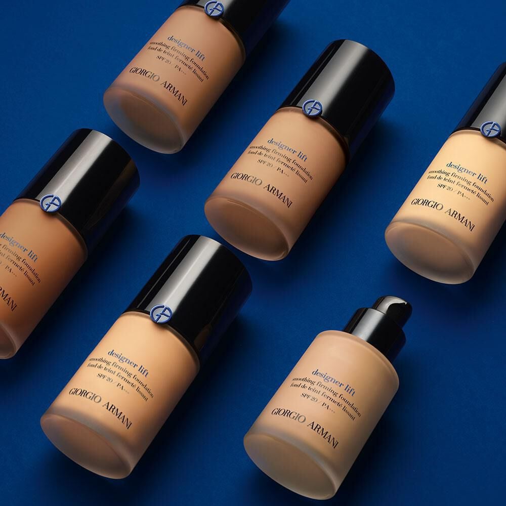 Designer Lift Smoothing Foundation 