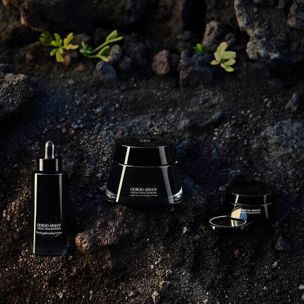 armani crema nera