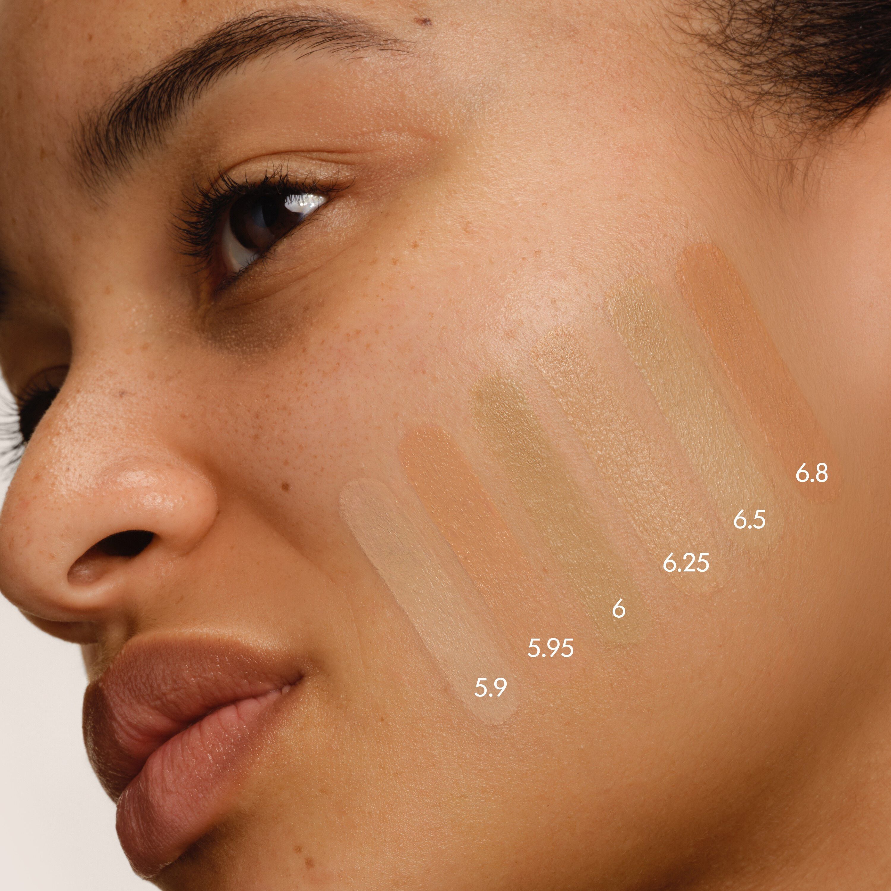 Luminous Silk Natural Glow Blurring Foundation