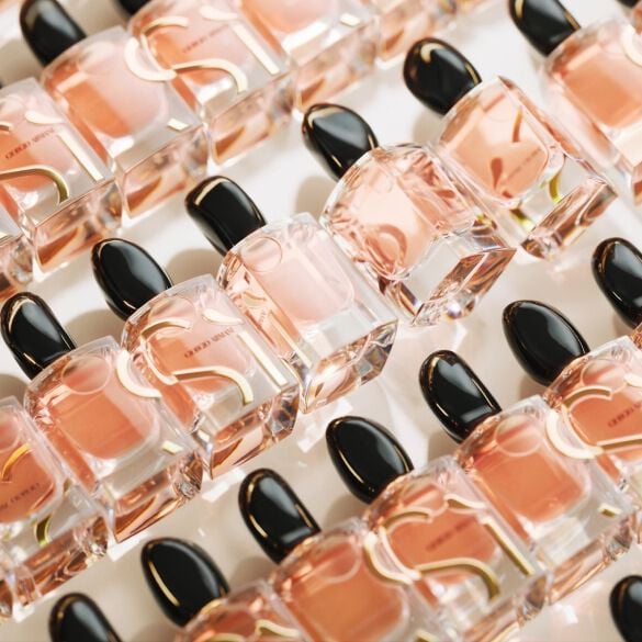 Rows of Armani beauty's Si fragrance